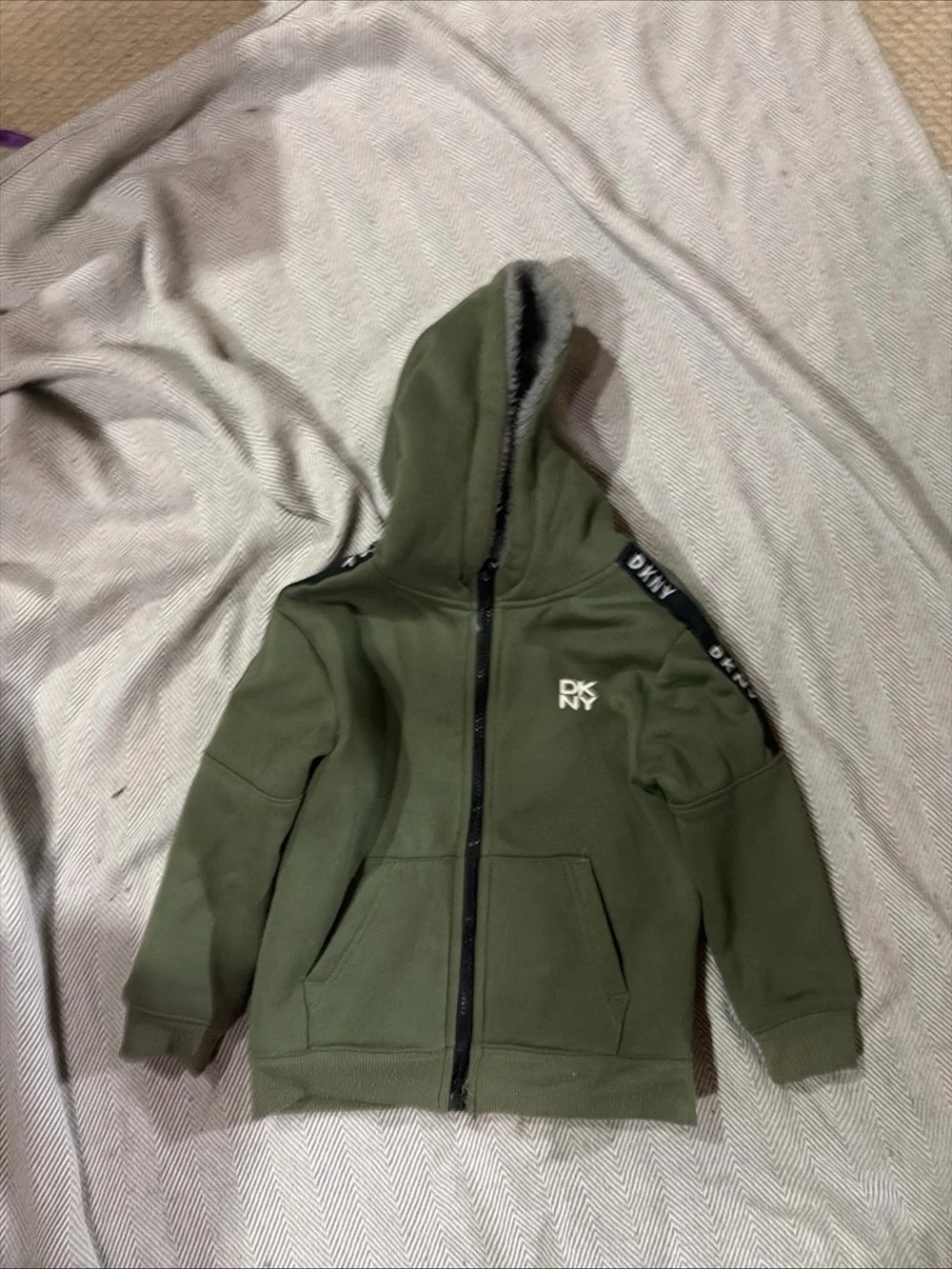 Dkny hoodie kids